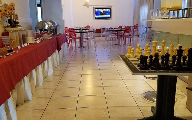 Atrium Zenon Hotel Apartments