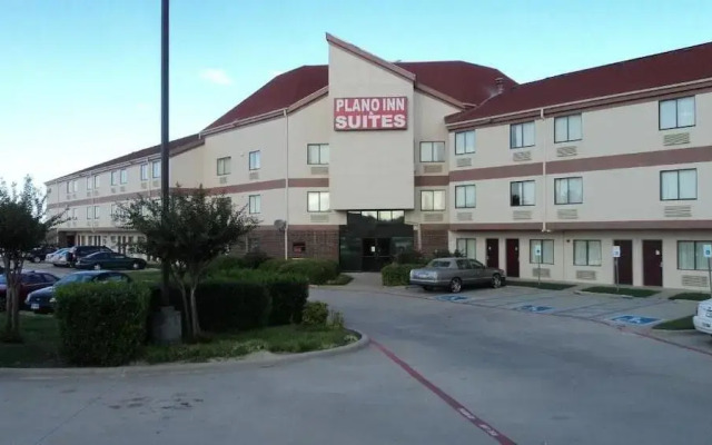 Plano Inn & Suites
