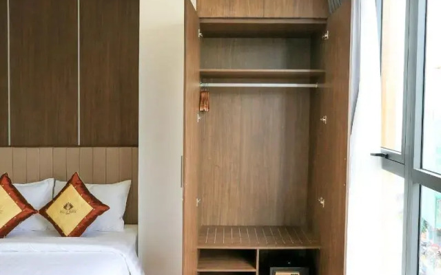 Prague Saigon Airport Hotel