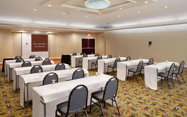Doubletree by Hilton Hotel Fayetteville