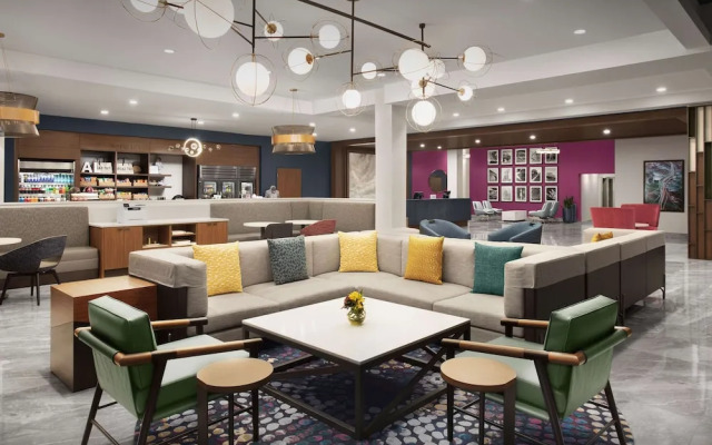 Hampton Inn Huntsville/Village of Providence