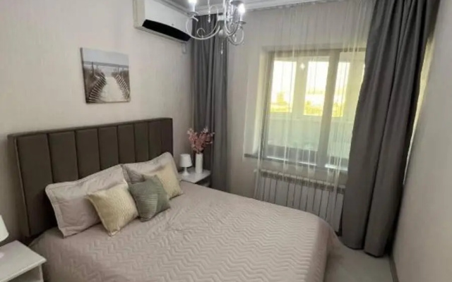 Bayhouse на улице  Таира Жарокова 137