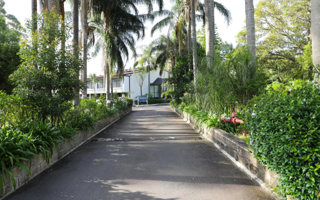 Checkers Resort & Conference Centre
