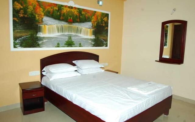 Kings Palace (40 kms from Tirunelveli)