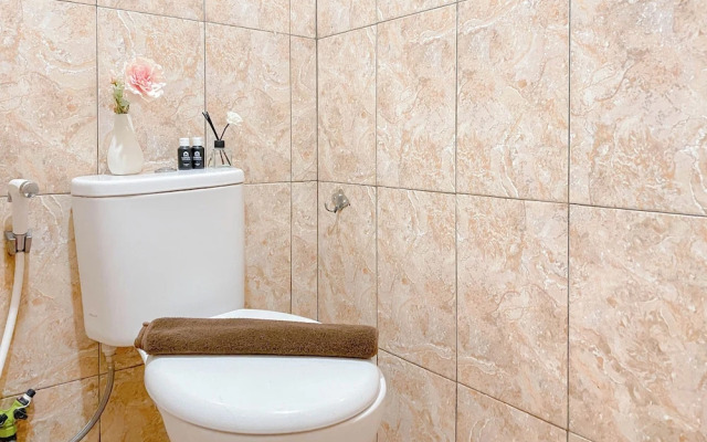 Comfort Living 2BR at Mutiara Bekasi Apartment