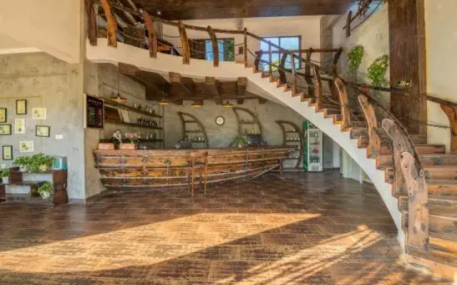 Beihai Weizhou Island Changyun Hotel