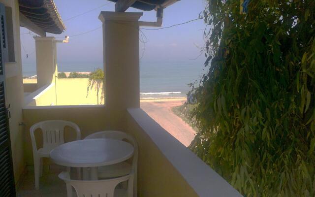 BeachFrontSalvanos aparthotel 