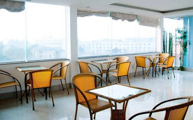 Golden Lotus Hotel