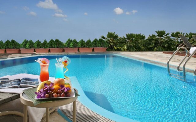 Holiday Inn Express and Suites Singapore Novena by IHG