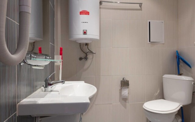 Lovely Studio with Kitchenette & Balcony in Avalon Complex