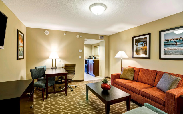 Embassy Suites by Hilton Fort Myers Estero