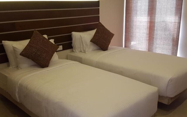 Hotel Cloud Nine