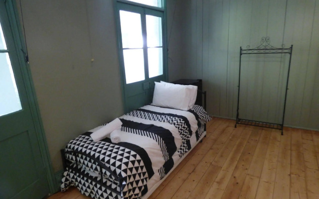 Tenterfield Lodge and Caravan Park
