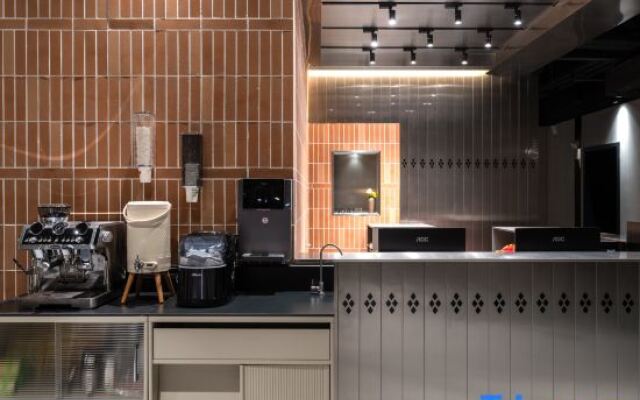 Noa Hotel (Yanji Korean Folk Park)