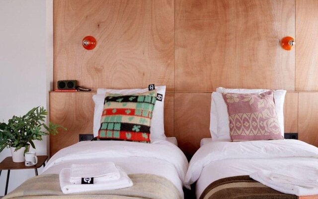 Q-Factory Hotel