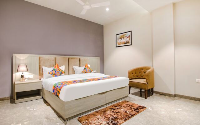 Prime K9 Grand by FabHotel