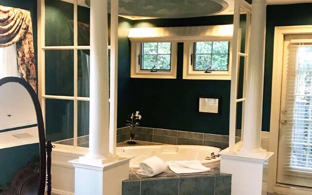 The Dan'l Webster Inn and Spa