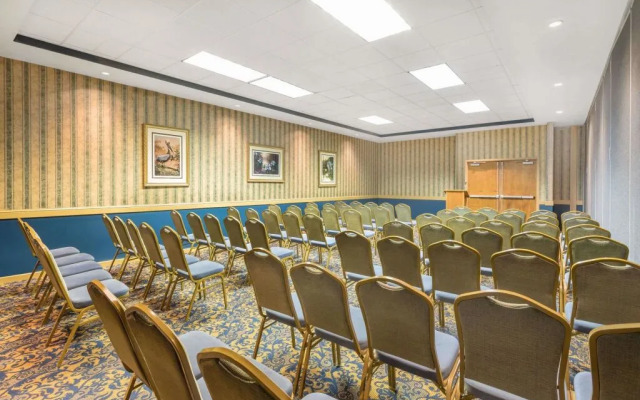 Clarion Inn Gretna