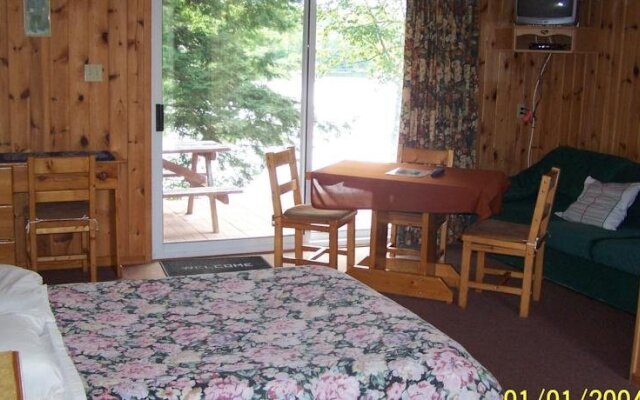 H & H Restaurant and Resort