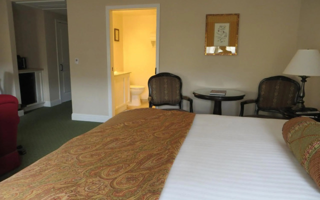 The Monterey Hotel