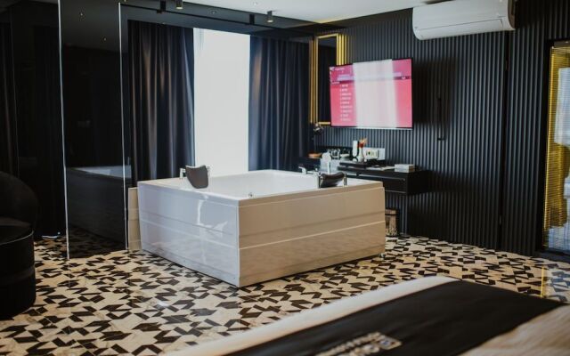 Quala Hotels