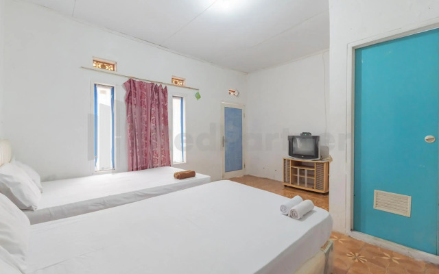 OYO 2369 Cempaka Homestay