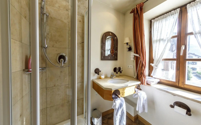 Hotel & Gasthof Fraundorfer