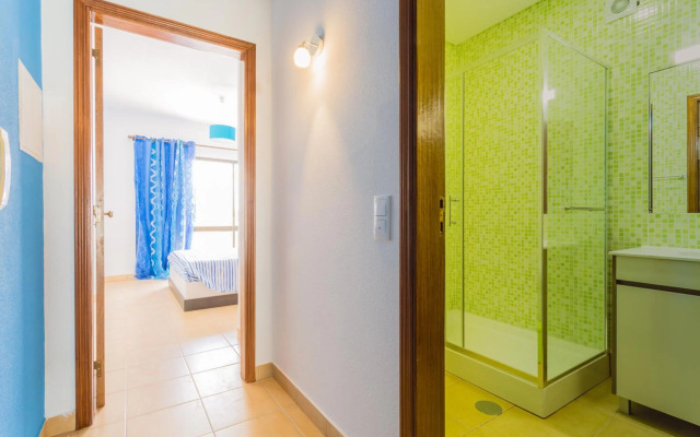 ★ Sea View ★ 1 Minute to Oldtown and Beach ★