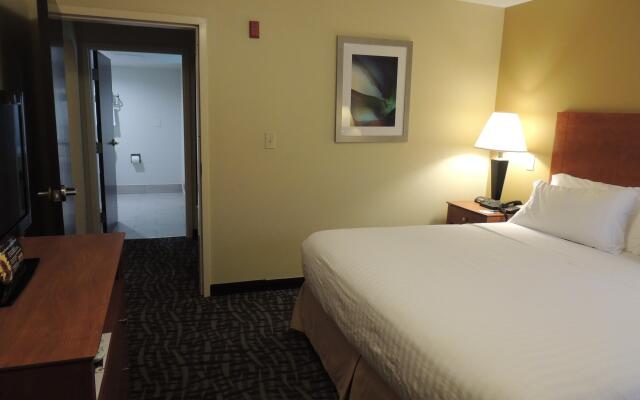 Holiday Inn Express & Suites Birmingham Trussville by IHG