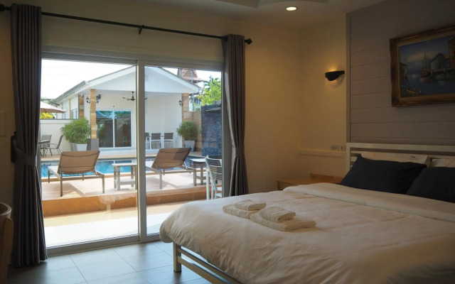 Mangoes Guesthouse