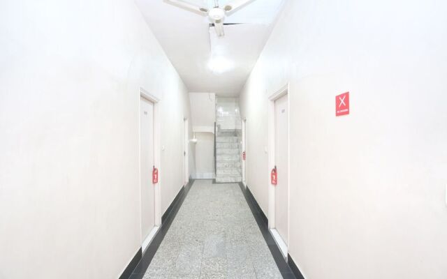 OYO 3625 Hotel Surya