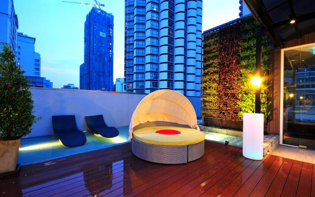 Citrus Sukhumvit 13 by Compass Hospitality