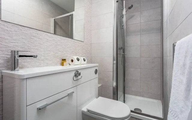 Marlborough Court - Donnini Apartments