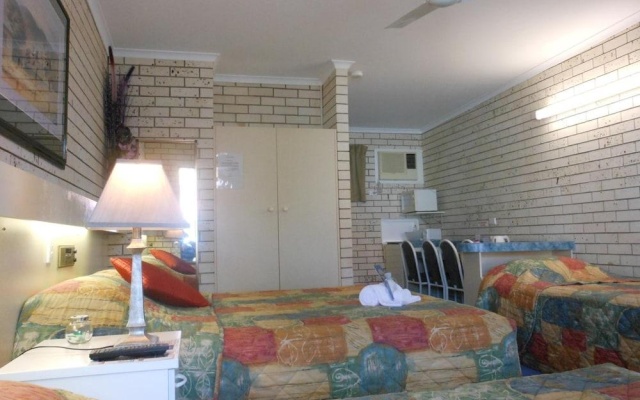 Cara Motel – Guest Rooms – Maryborough