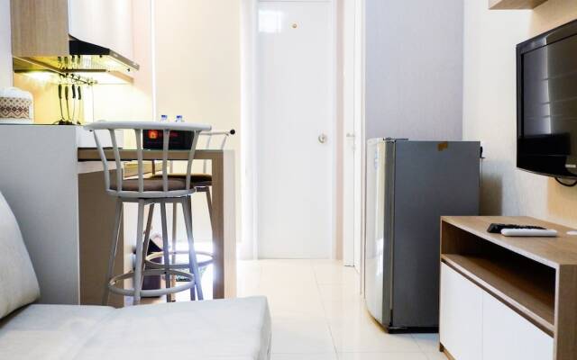 Modern and Comfy Design 2BR Bassura City Apartment