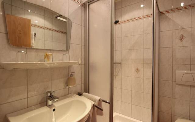 Modern Apartment in Fieberbrunn With Terrace