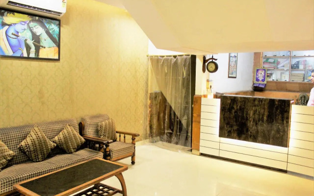 Hotel Maharana Palace