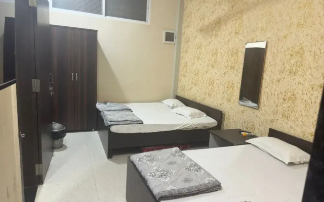 Goroomgo Rudrasagar Homestay Ujjain