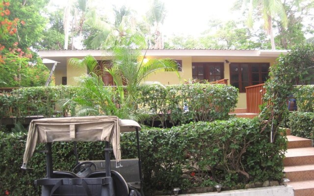 Contadora Island Inn B&B