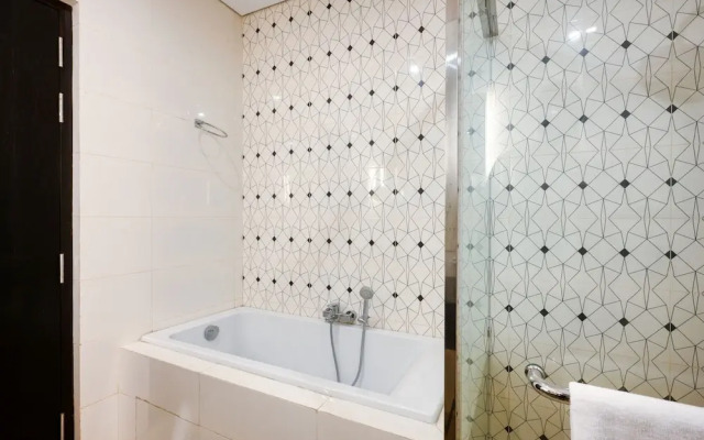 Orion City Hotel