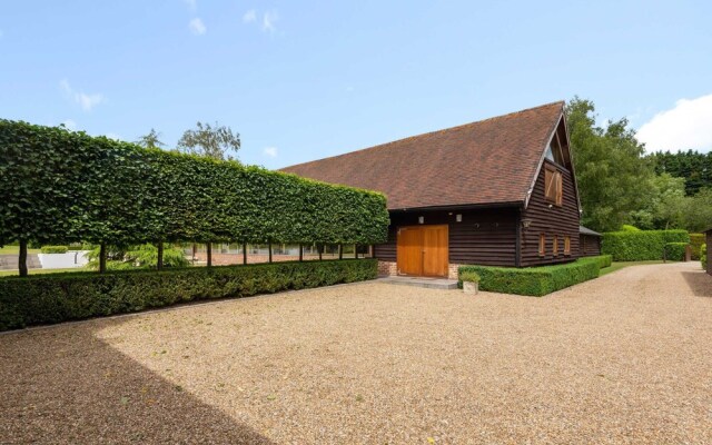 Entire Luxury Home and Garden Canterbury