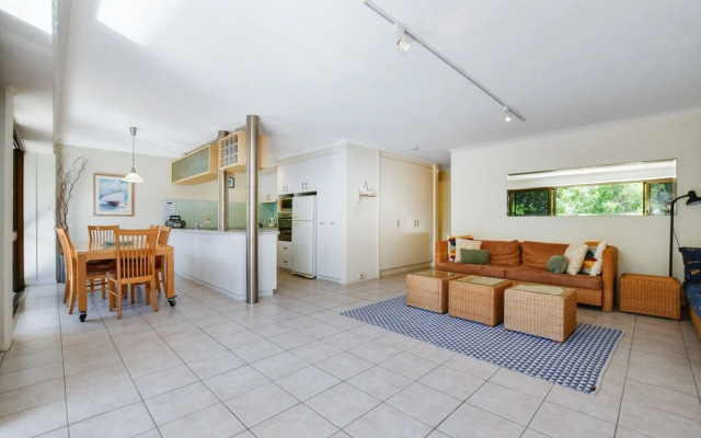 La Mer Apartments