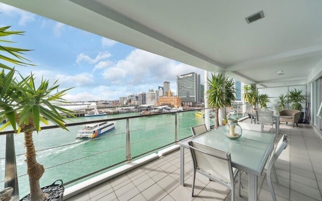 QV Charming Viaduct Harbour Apartment - 787