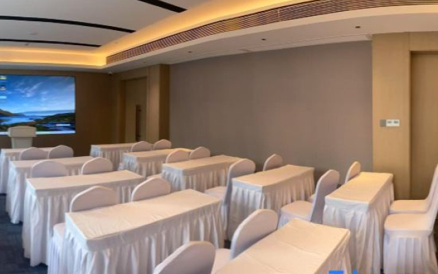 Kyriad Marvelous Hotel(Shantou Zhugang New Town Branch)