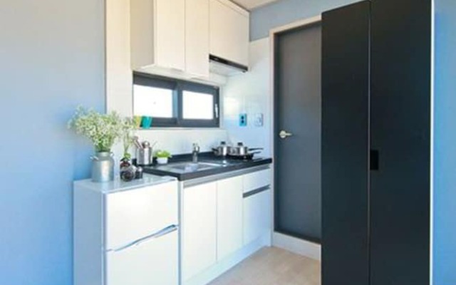 West Sea Glamping - Campsite