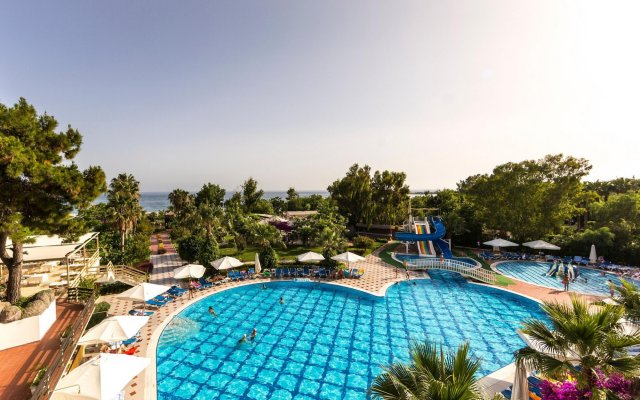 Lycus Beach Hotel