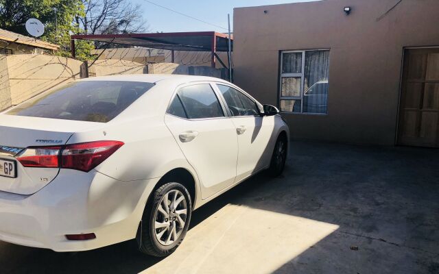 Airport Royal Guest House