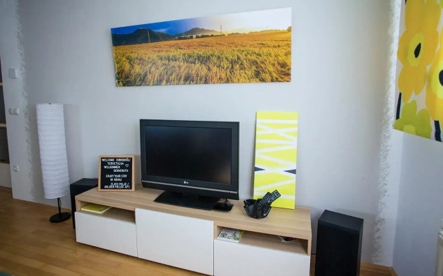 Goldenfields apartment