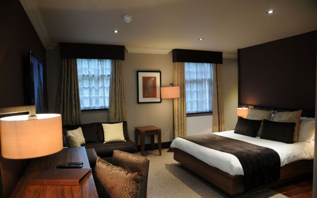 The Busby Hotel