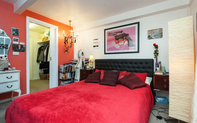 NOLA, 2BDR Windsor Apartment